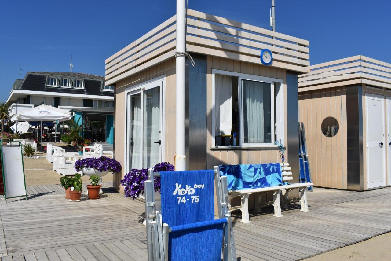 Hotel Urbinati Bellaria-Igea Marina Exterior foto